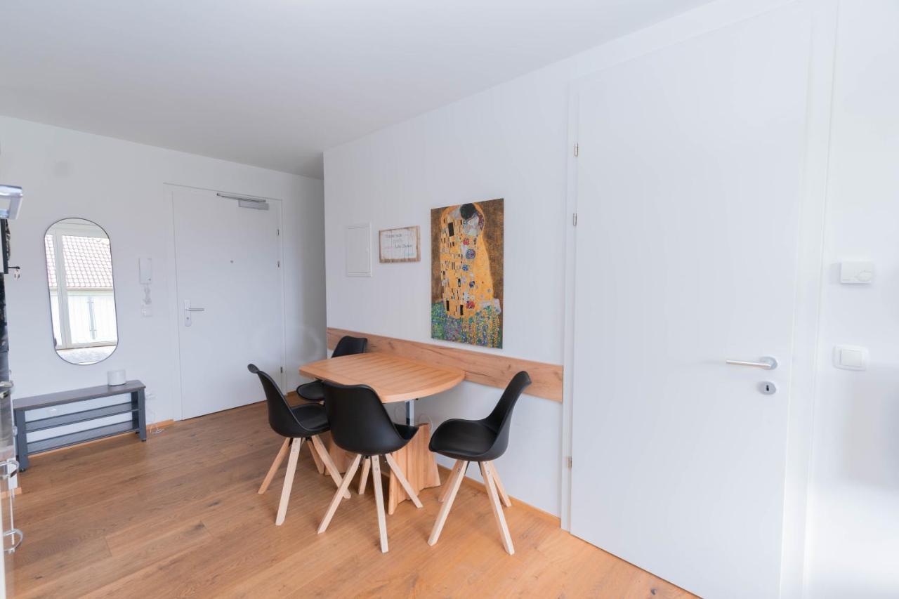 Modern Apartment With Private Balcony Near City Center Виена Екстериор снимка